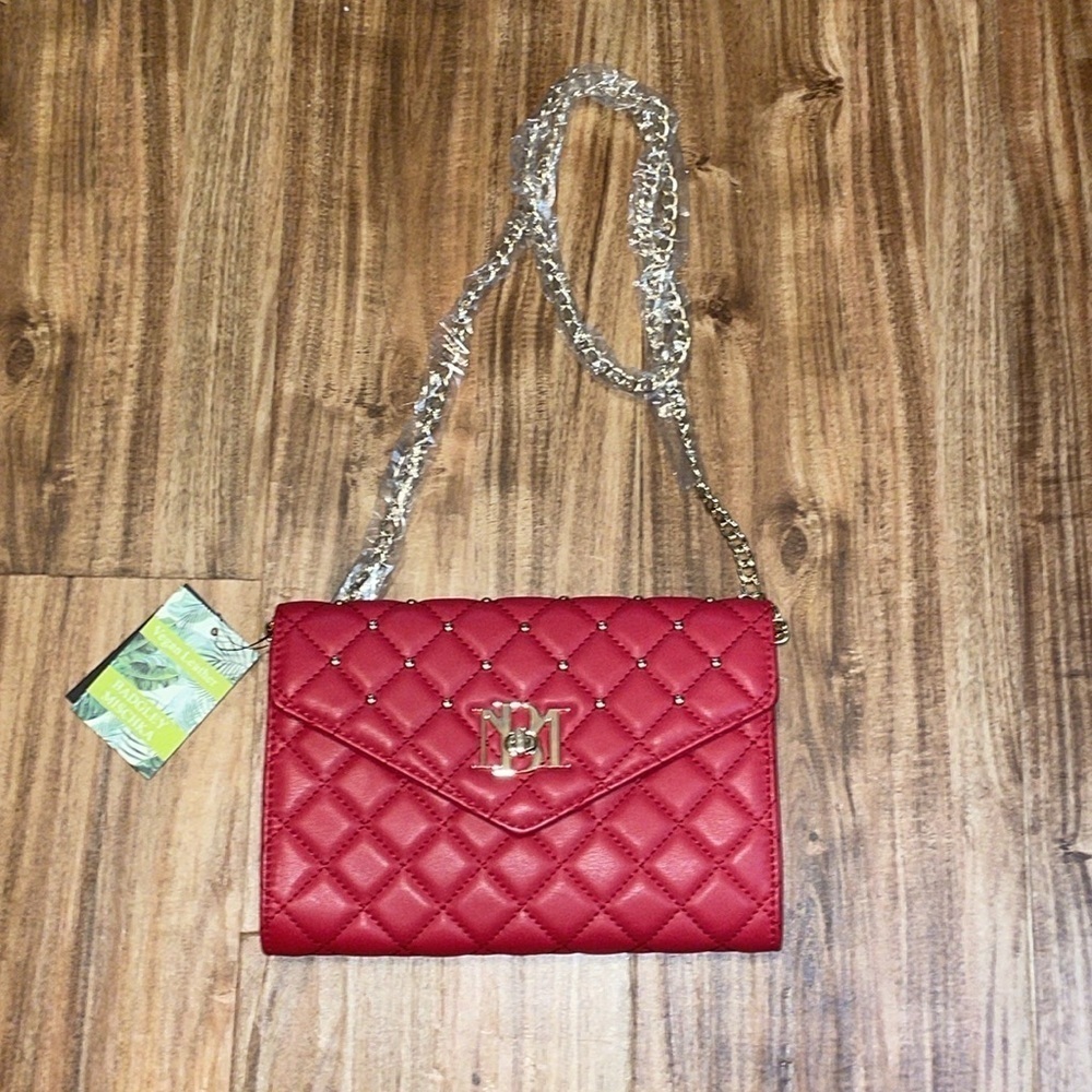 Badgley mischka NWT envelope crossbody purse lipstick red gold quilt stud vegan
